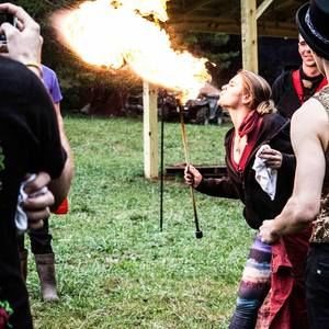 Meet your Posher, Taylor